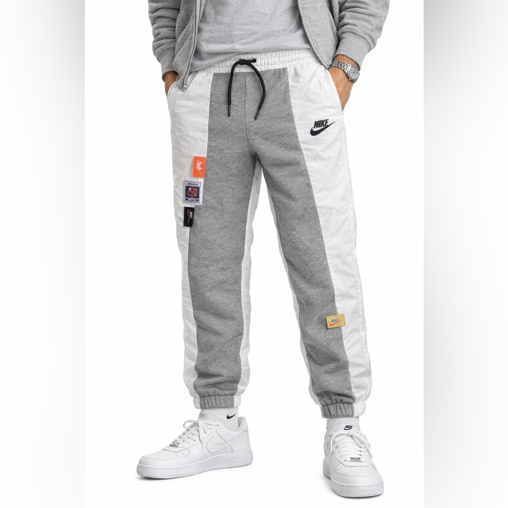 Nike Sportswear Retro Style Gray & White Fleece Jogger Sweatpants Men’s M